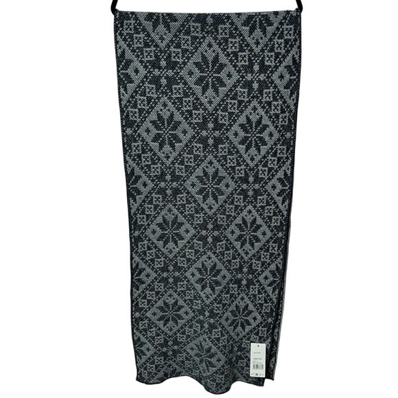 Dale of Norway superfine Wool cashmere blend Scarf Navy/Gray - Picture 3 of 8